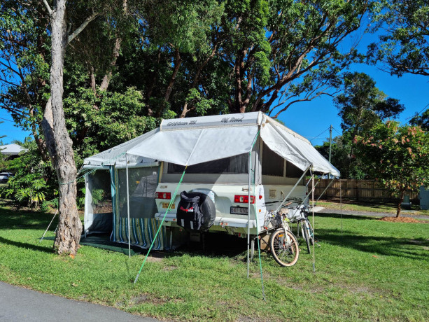 goldstream-wind-up-camper-2006-gold-crown-big-12