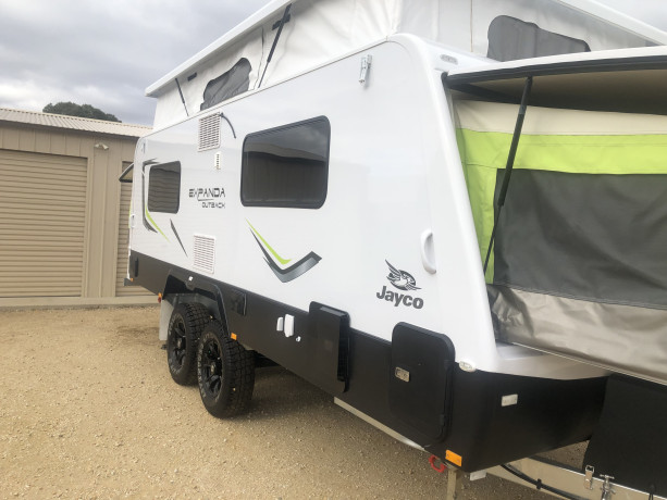 jayco-expanda-outback-1756-1-big-9