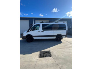 Mercedes-Benz 2009 LWB Sprinter with Low Kms