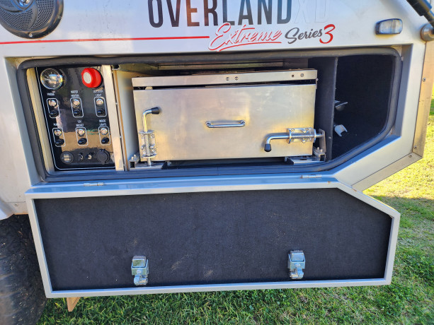 blue-tongue-camper-trailer-big-5
