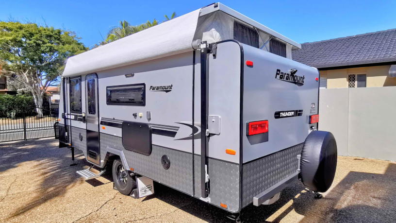 2018-paramount-thunder-pop-top-caravan-186-full-ensuite-separate-toilet-shower-big-5