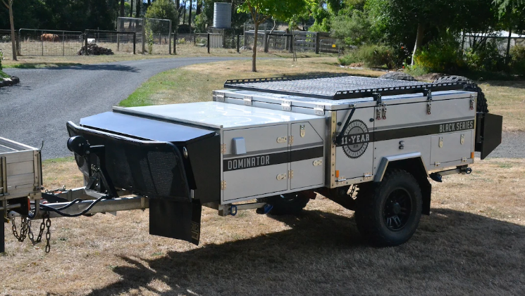 2017-black-series-dominator-camper-trailer-big-0