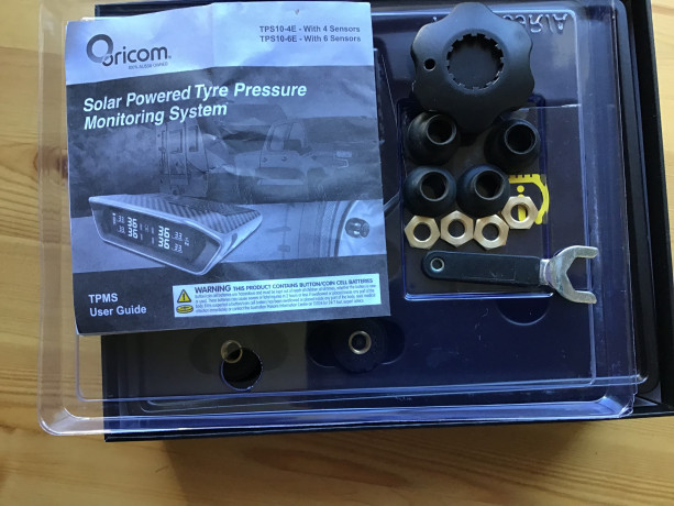oricom-tyre-pressure-monitoring-system-big-3
