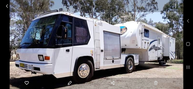 tow-truck-for-large-van-fifth-wheelers-toy-haulers-big-5