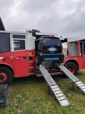 tow-truck-for-large-van-fifth-wheelers-toy-haulers-big-4