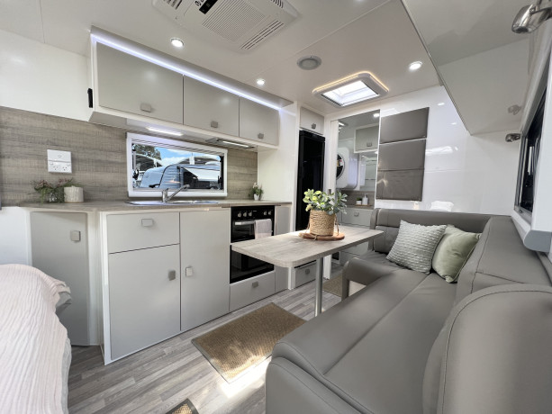 2024-essential-a-class-ranger-v10-caravan-174-1-axle-big-6