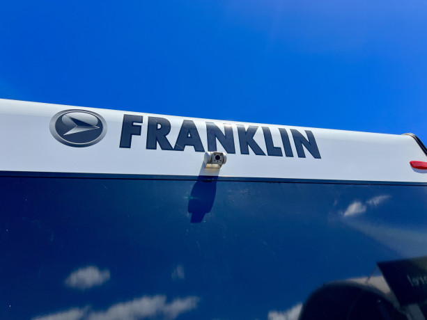 franklin-206-cafe-razor-caravan-206-2-axle-big-12