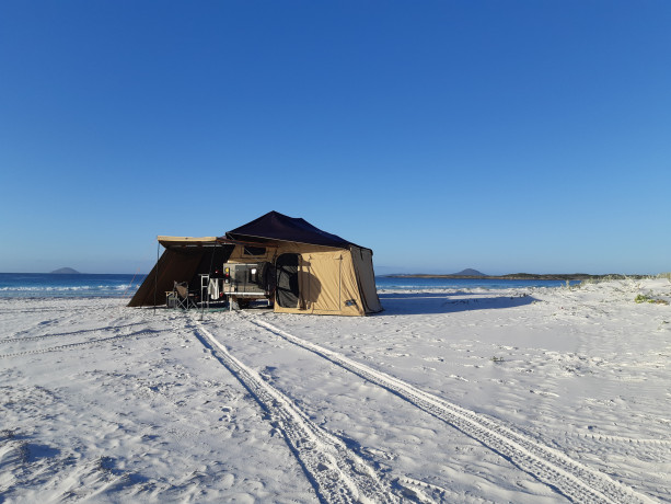 2022-hardkorr-overlander-gt-off-road-camper-trailer-big-1
