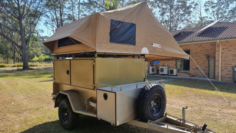 offroad-family-camper-trailer-big-1