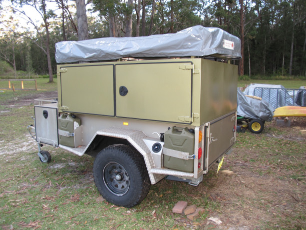 offroad-family-camper-trailer-big-6