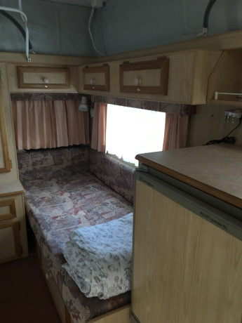 traveller-pop-top-caravan-48m-excellent-condition-big-3