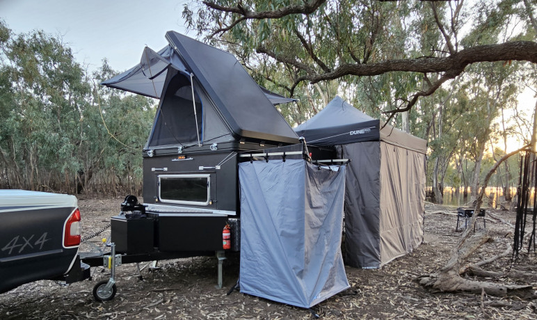 custom-build-camper-toy-hauler-big-4