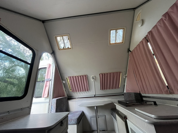 a-van-camper-trailer-big-3