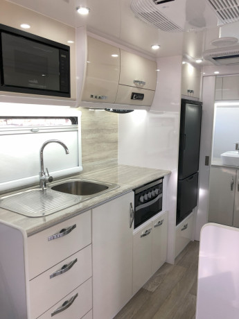 src18-full-ensuite-semi-off-as-new-condition-64500-big-10
