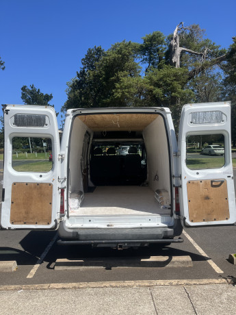 2012-ford-transit-mid-roof-lwb-big-4