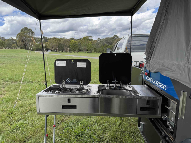 2022-cub-explorer-hard-floor-camper-trailer-big-4