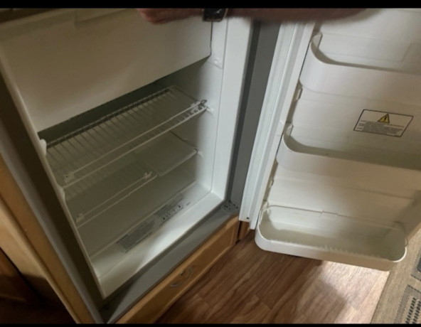 18foot-2-berth-first-fleet-bluestone-caravan-2007-big-9