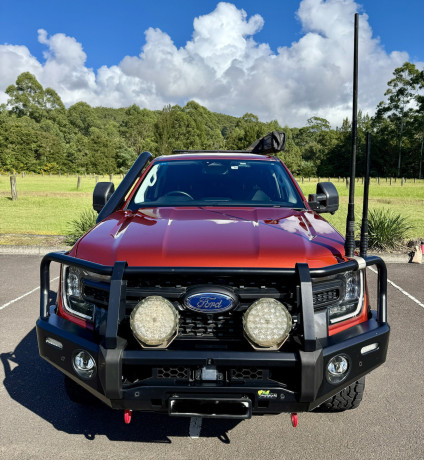 ford-ranger-sport-v6-2023-ready-to-lap-australia-big-3