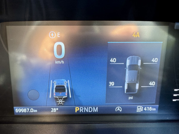 ford-ranger-sport-v6-2023-ready-to-lap-australia-big-11