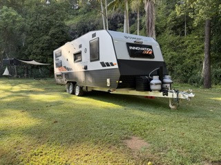 2021-concept-innovation-23ft-family-caravan-triple-bunks-solar-live-in-setup-big-7